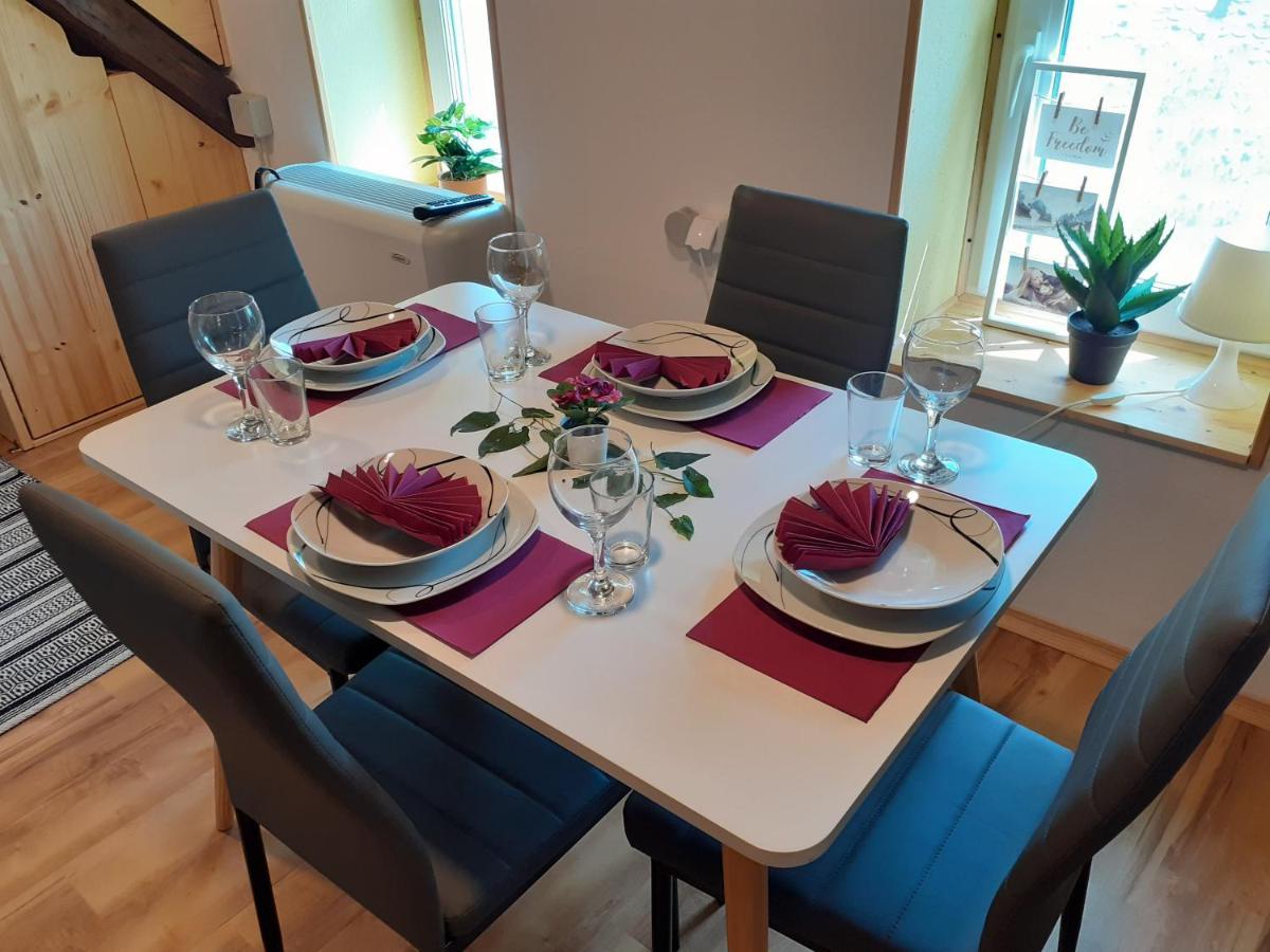 Tomas Old House - River Apartments Visoko  Ngoại thất bức ảnh