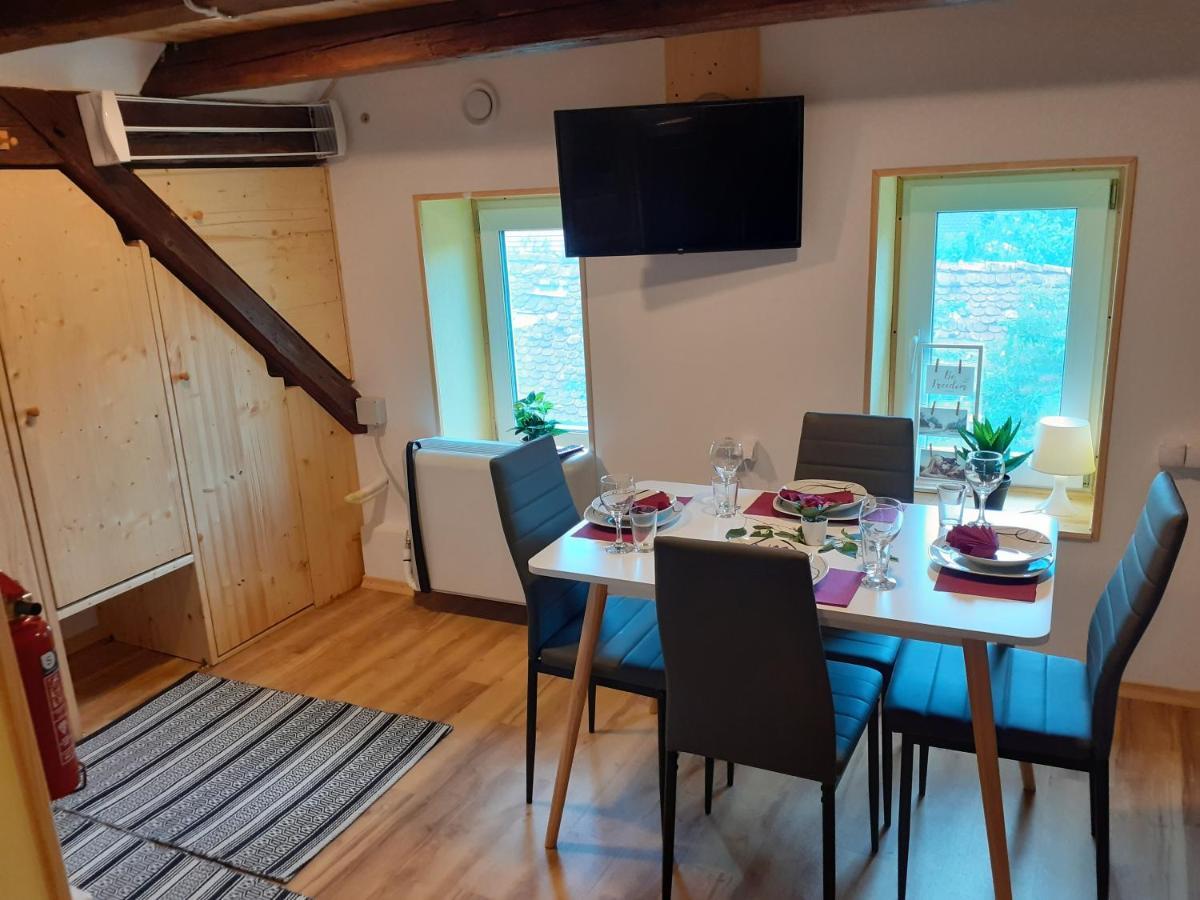 Tomas Old House - River Apartments Visoko  Ngoại thất bức ảnh